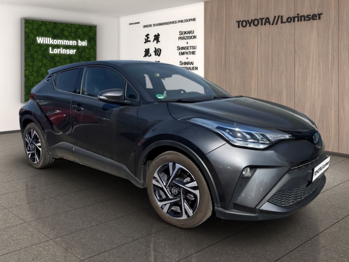 Toyota C-HR 2.0 - Samsaru's Car Outlet