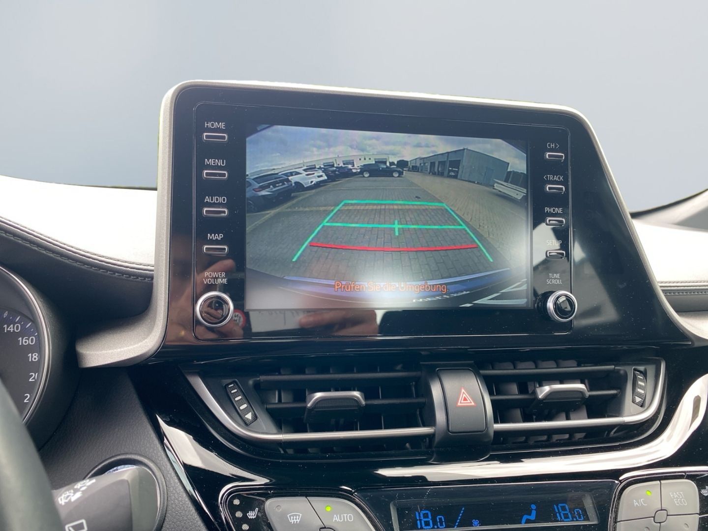 Toyota C-HR 1.8 Hybrid Business-Edition - Samsaru's Car Outlet