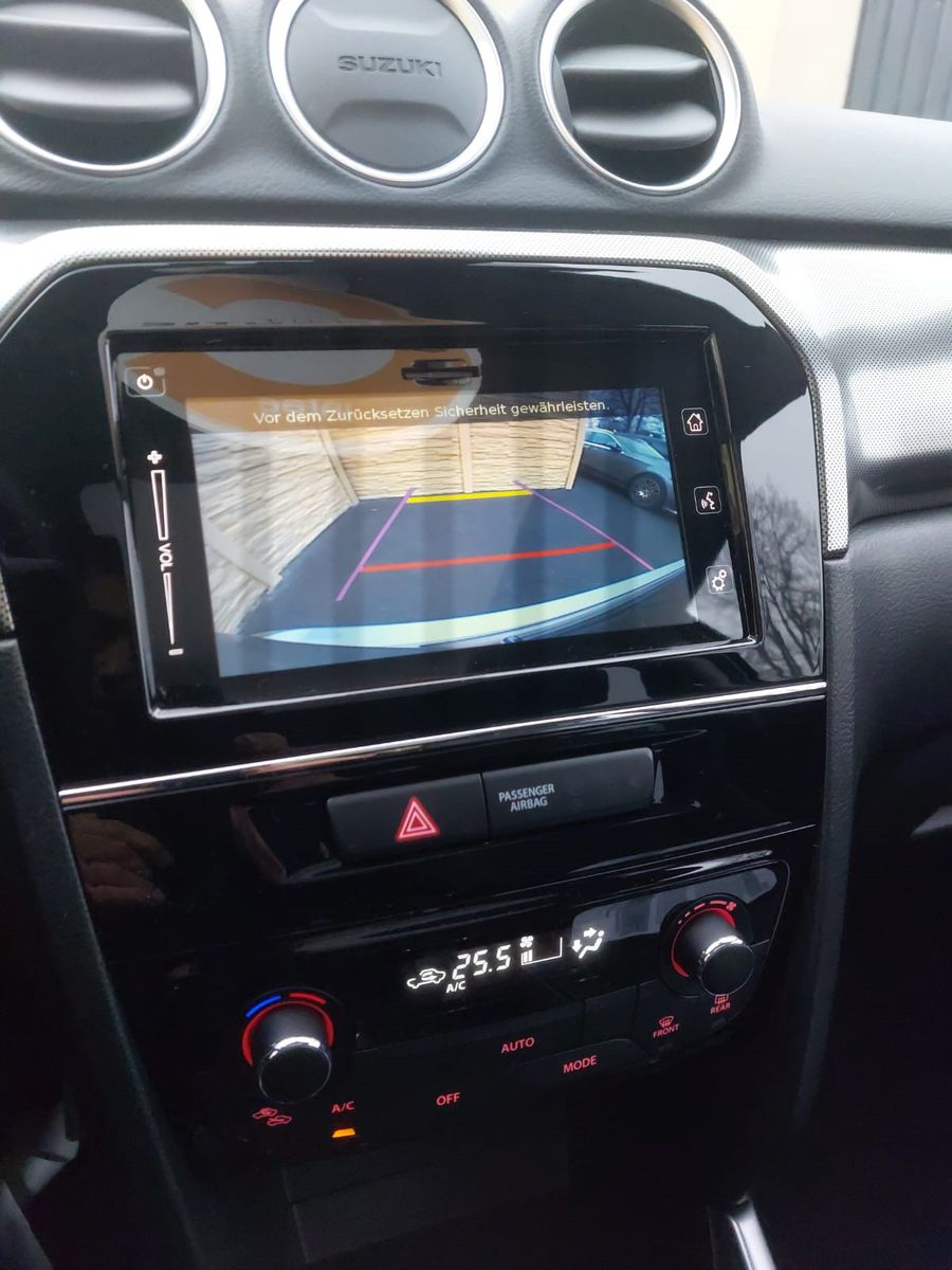 Suzuki Vitara 4X4 - Samsaru's Car Outlet