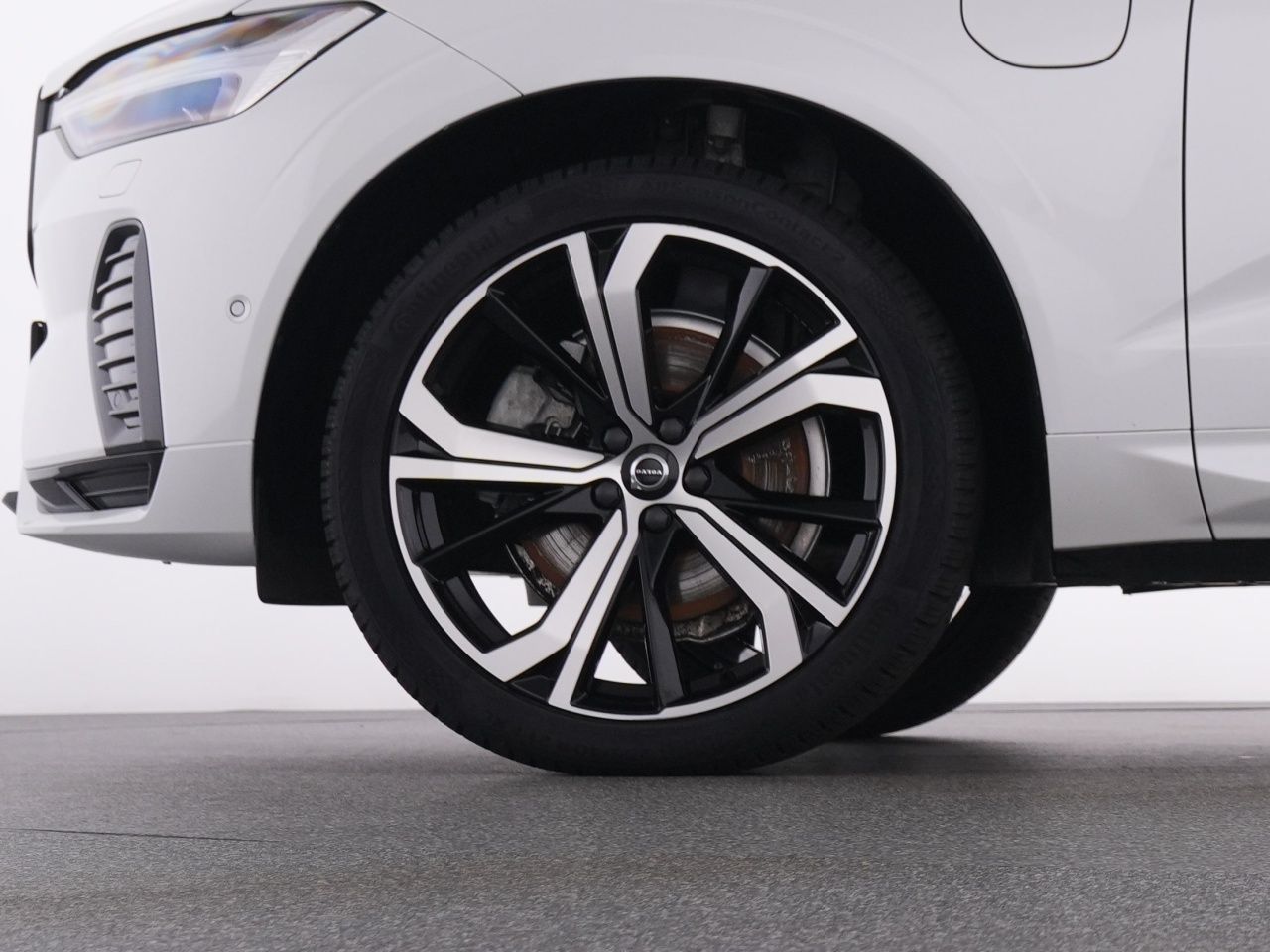 Volvo XC60 T6 Recharge PLUS DARK LICHTPAK+360°+PANO