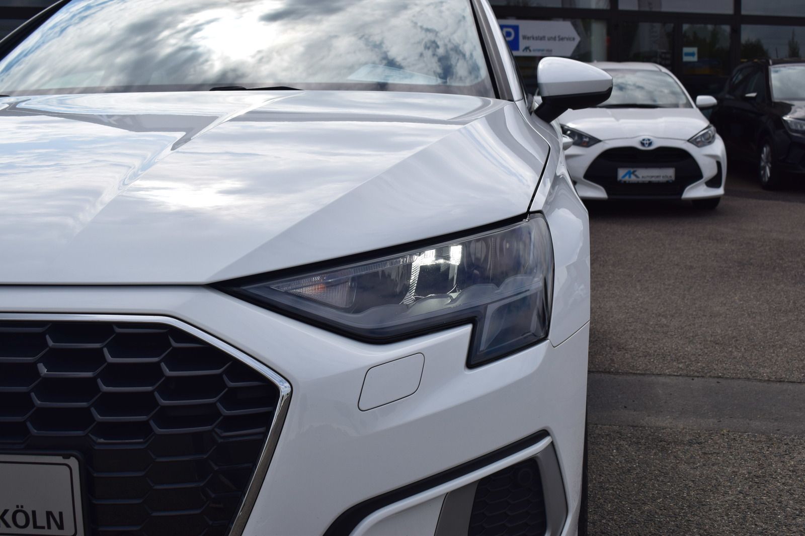 Audi A3 Sportback 30 TDI advanced Automatik/AHK