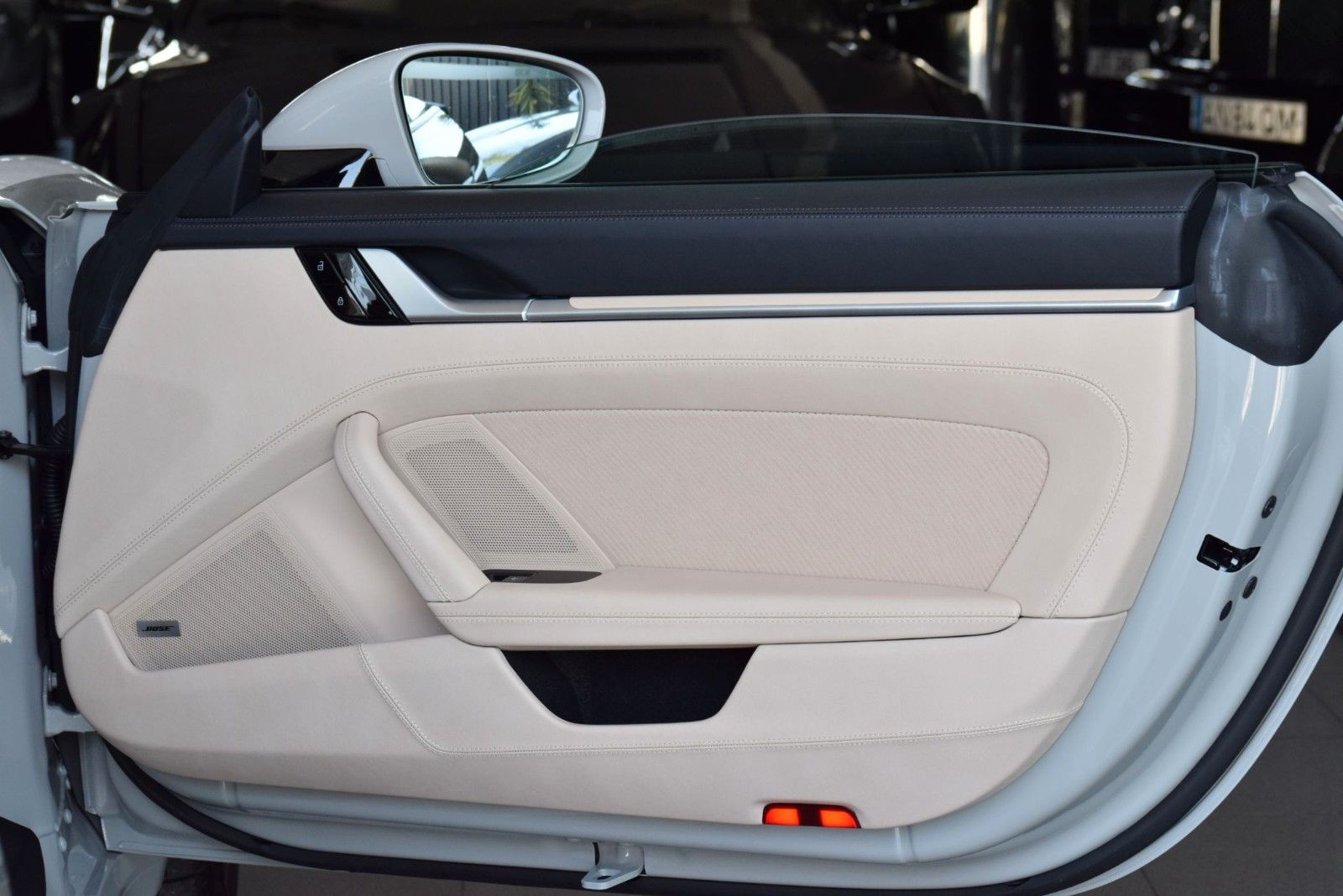 Porsche 992 Heritage Design Edition - Samsaru's Car Outlet