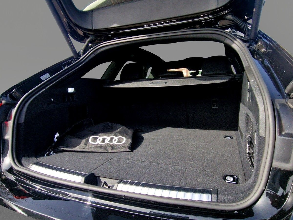 Audi A5 Avant S-Line edition one TFSI e-hybrid qu AHK