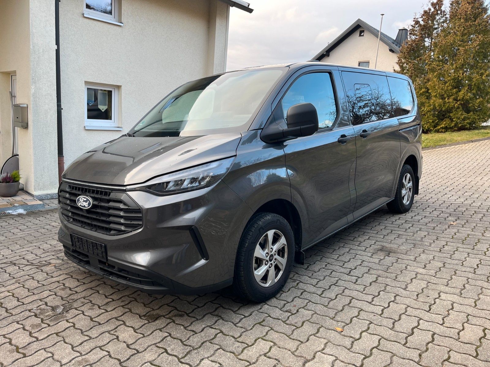 Ford Transit Custom Kombi 320 L1 - Navi, LED
