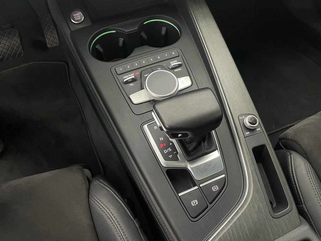 Audi A5 Coupe 45 TDI quattro S-Line, LED, HUD, Voll !