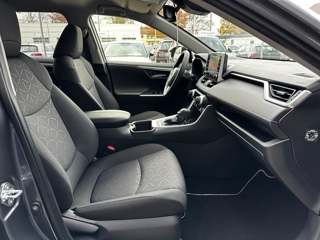 Toyota RAV 4 2.5 Hybrid CVT 4x4 Active Navi LED PDC e.H