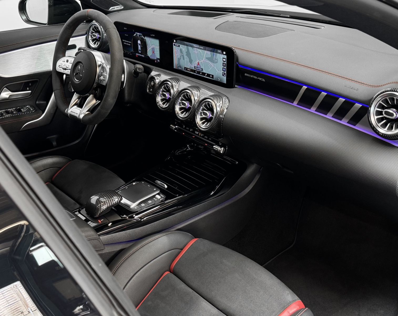 Mercedes-Benz CLA 35 AMG 4M - Samsaru's Car Outlet