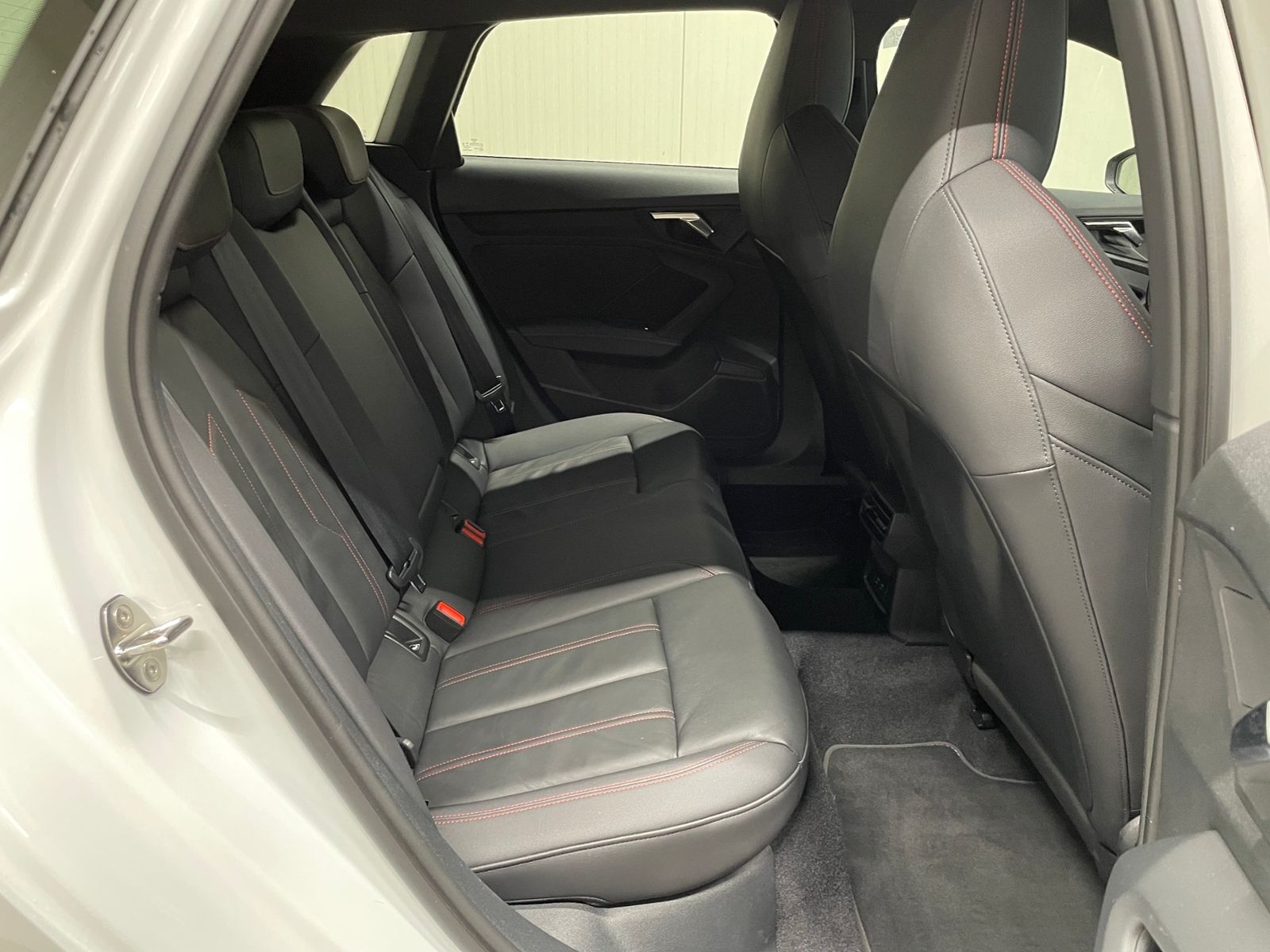 Audi A3 Sportback S-line 35 1.5 TFSI LED PANO RFK ACC