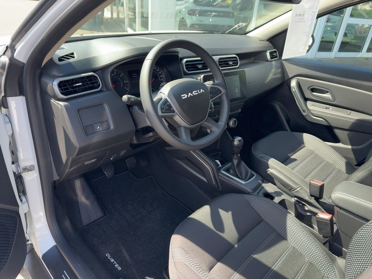 Dacia Duster 1.0 TCe JOURNEY - Samsaru's Car Outlet