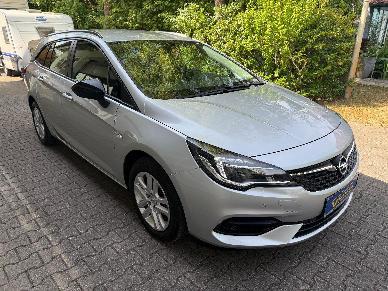 Opel Astra ST 1.5d Edition - Samsaru's Car Outlet