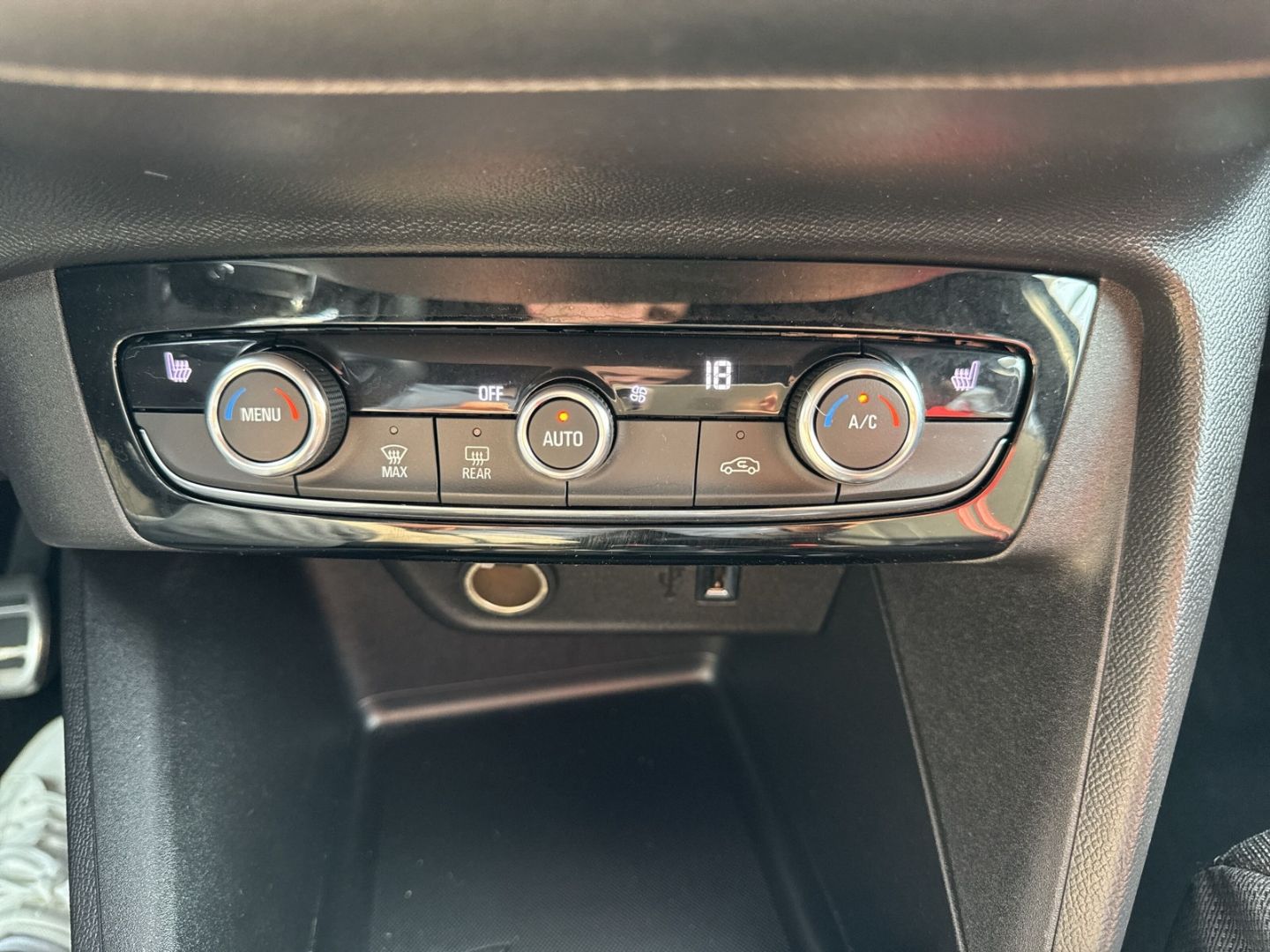 Opel Corsa F GS-Line - Samsaru's Car Outlet