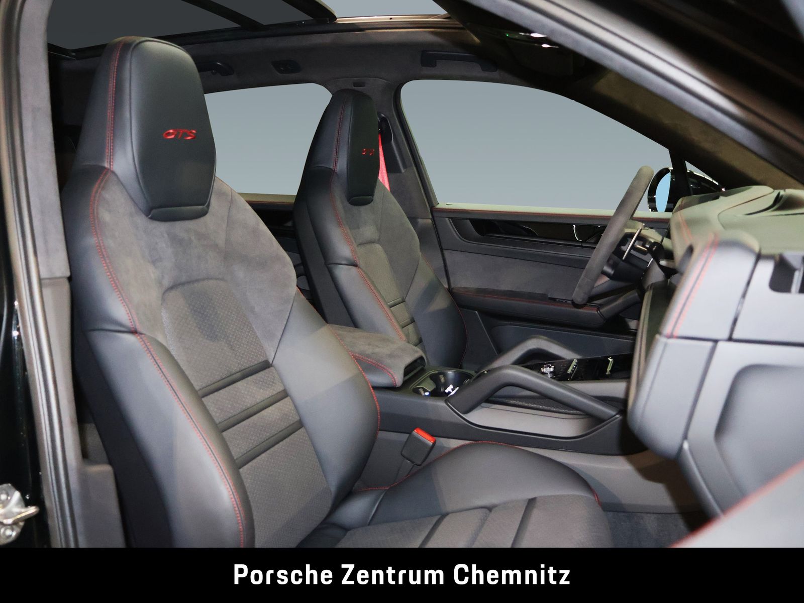 Porsche Cayenne GTS Nachsicht;Standhzg.;Head-Up;Pano