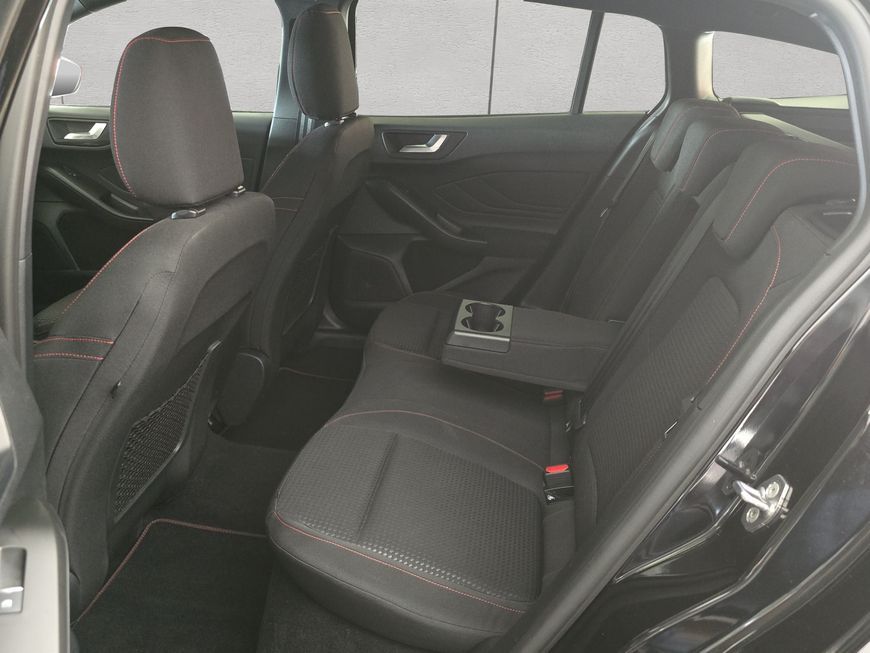 Ford Focus Turnier 1.0 EcoBoost Hybrid Aut. ST-LINE X
