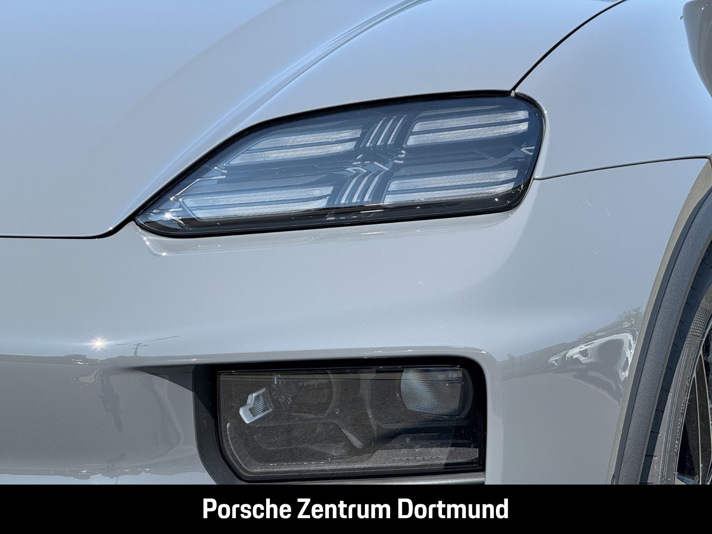 Porsche Macan 4S Burmester Sport Chrono Panoramadach LED