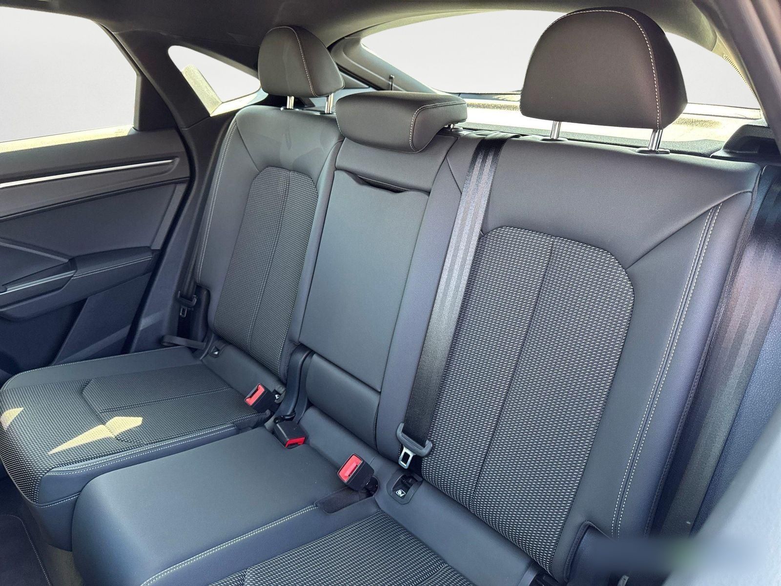 Audi Q3 Sportback 40 TFSI quattro S line - Samsaru's Car Outlet