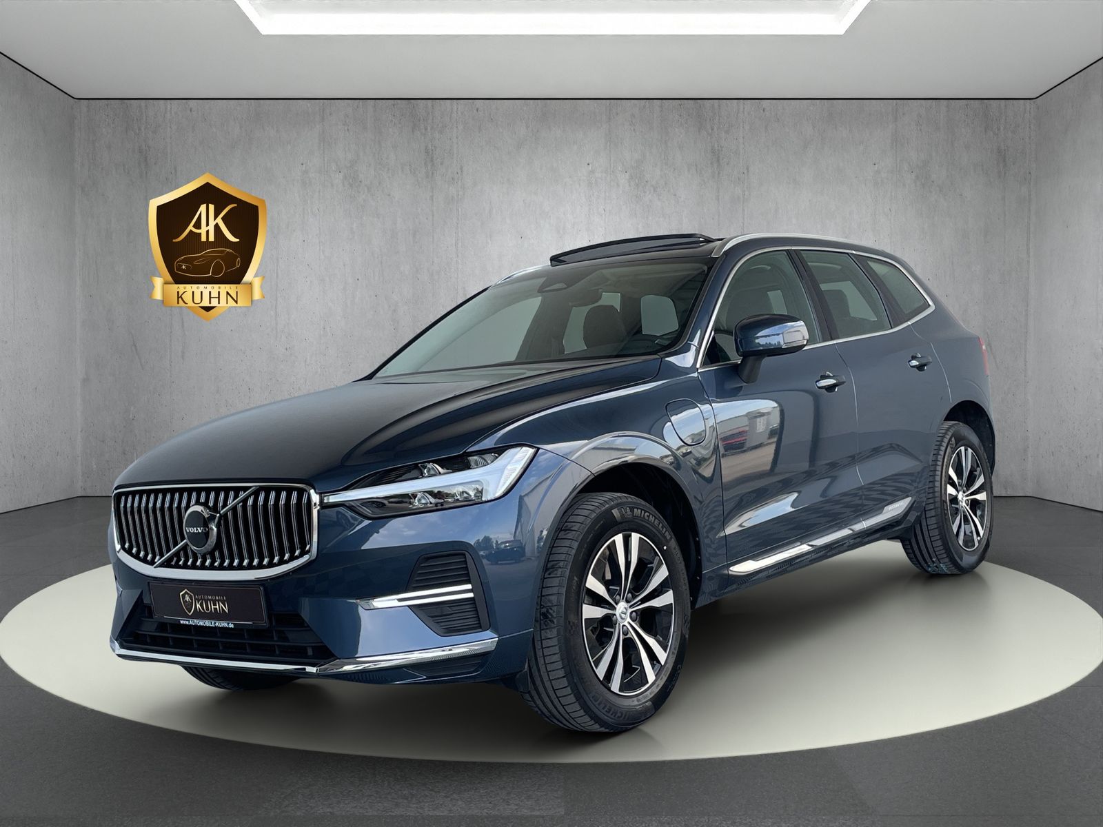 Volvo XC60 T6 Inscription Plug-In AWD - Samsaru's Car Outlet