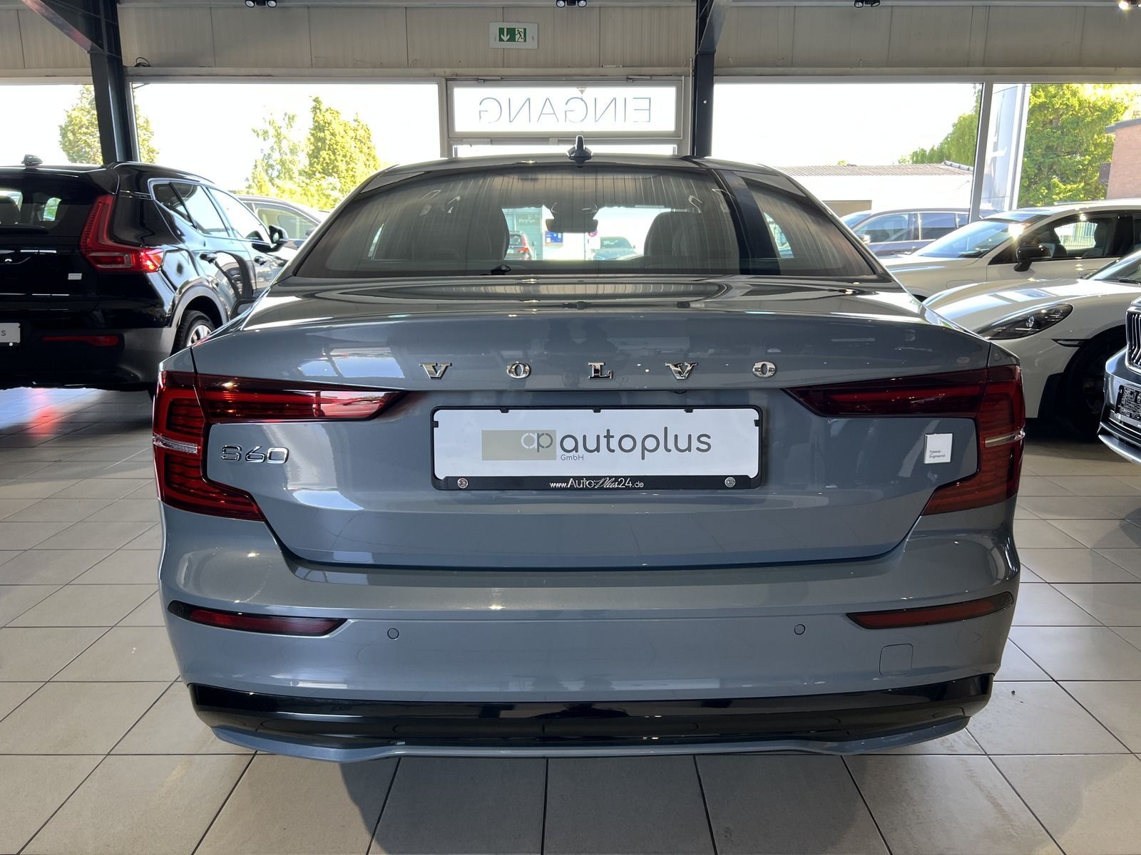Volvo S60 T8 Polestar Engineered Recharge AWD B&W 360°