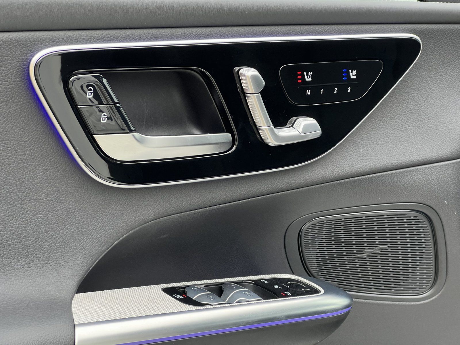 Mercedes-Benz GLC 300 de AMG Night 4Matic Pano AHK Distronic