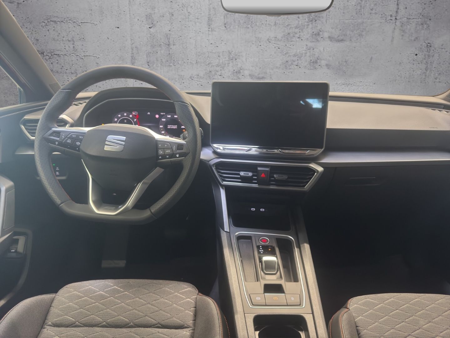 Seat Leon Sp. 1.5 eTSI DSG FR Black Edition AHK FaPa