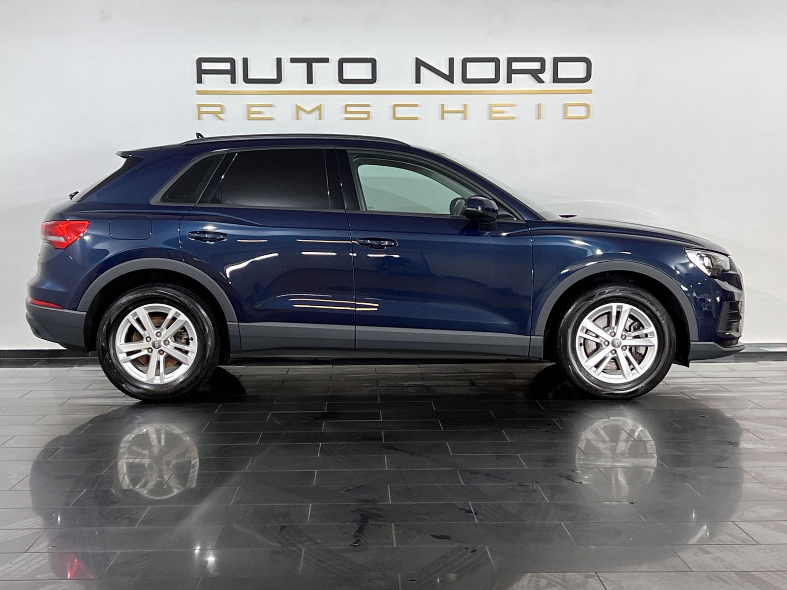 Audi Q3 40 TFSI quat. - Samsaru's Car Outlet