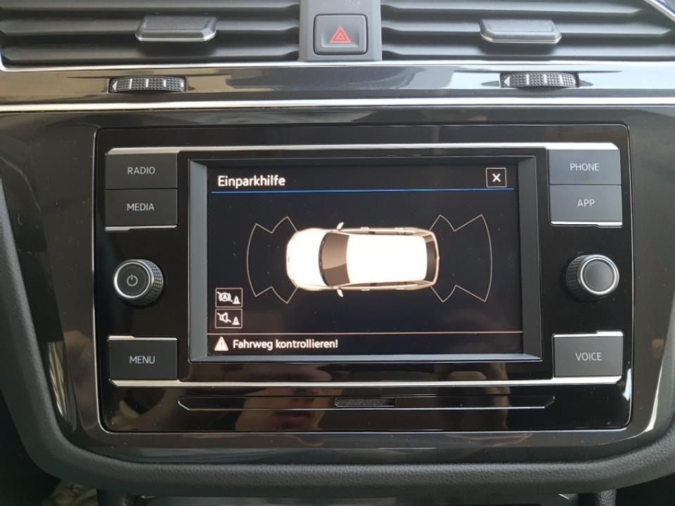 Volkswagen Tiguan Life 1.5 TSI - Samsaru's Car Outlet