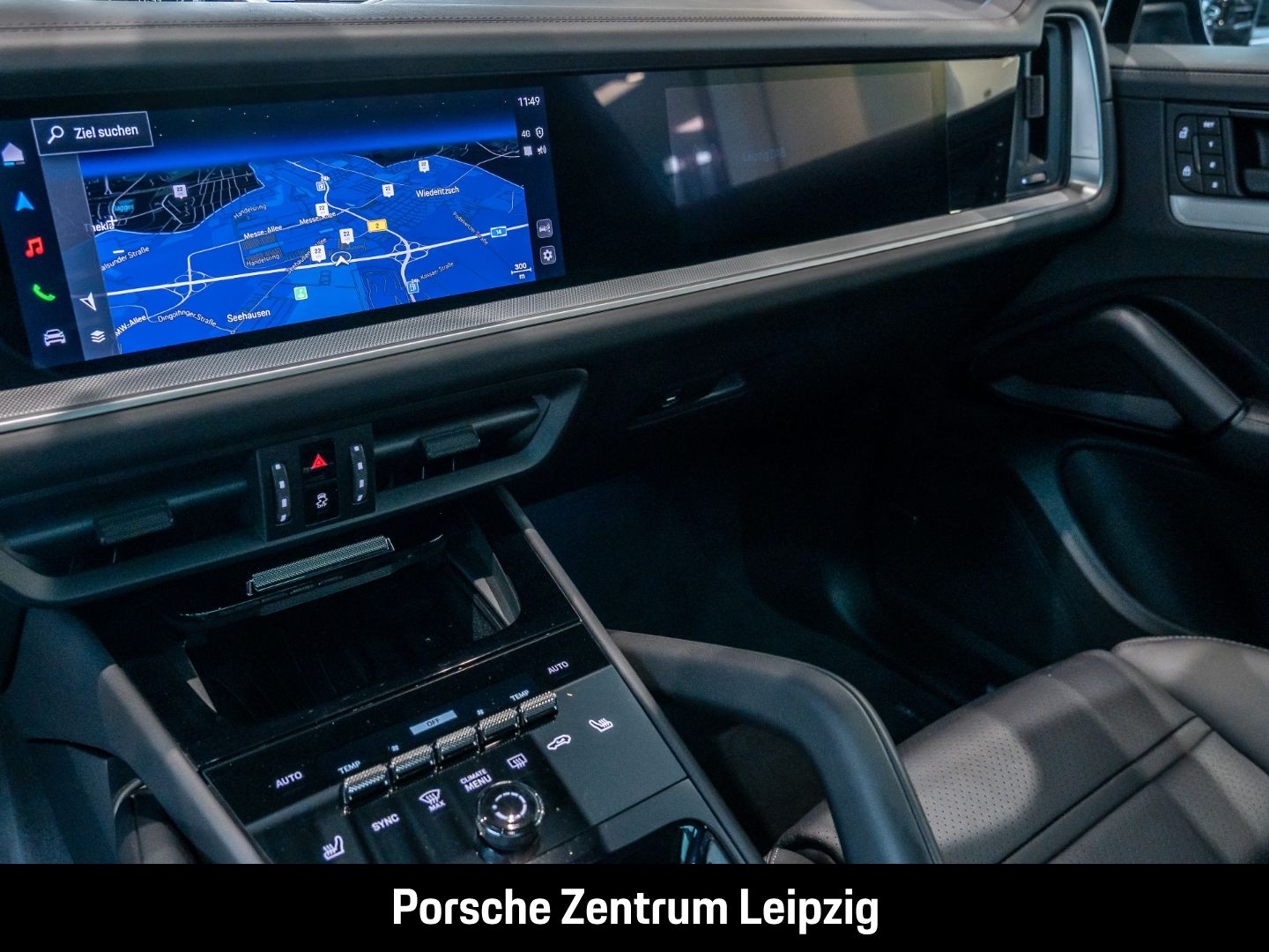 Porsche Cayenne E-Hybrid Coupe Sportabgas HD-Matrix Beif