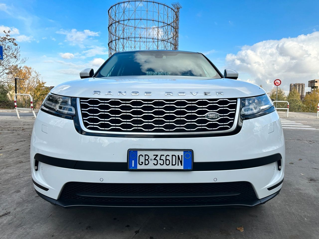 Range Rover Velar 2.0 Si4 BENZINA - Samsaru's Car Outlet