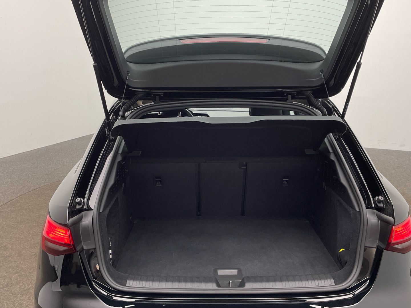 Audi A3 Sportback 40 TFSI e S tronic MMI Navi LED