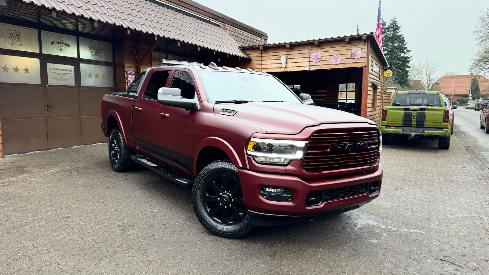 Dodge LIMITED*2500*6,7L DIESEL*BÜGEL*NAVI*AHK*GARANTIE