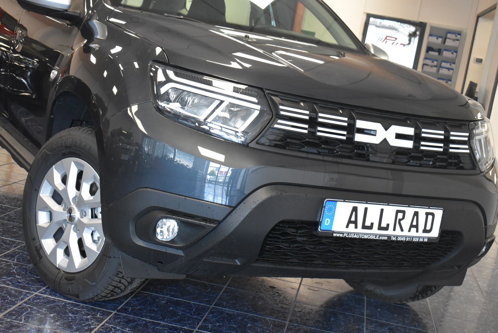 Dacia Duster 4WD - Samsaru's Car Outlet