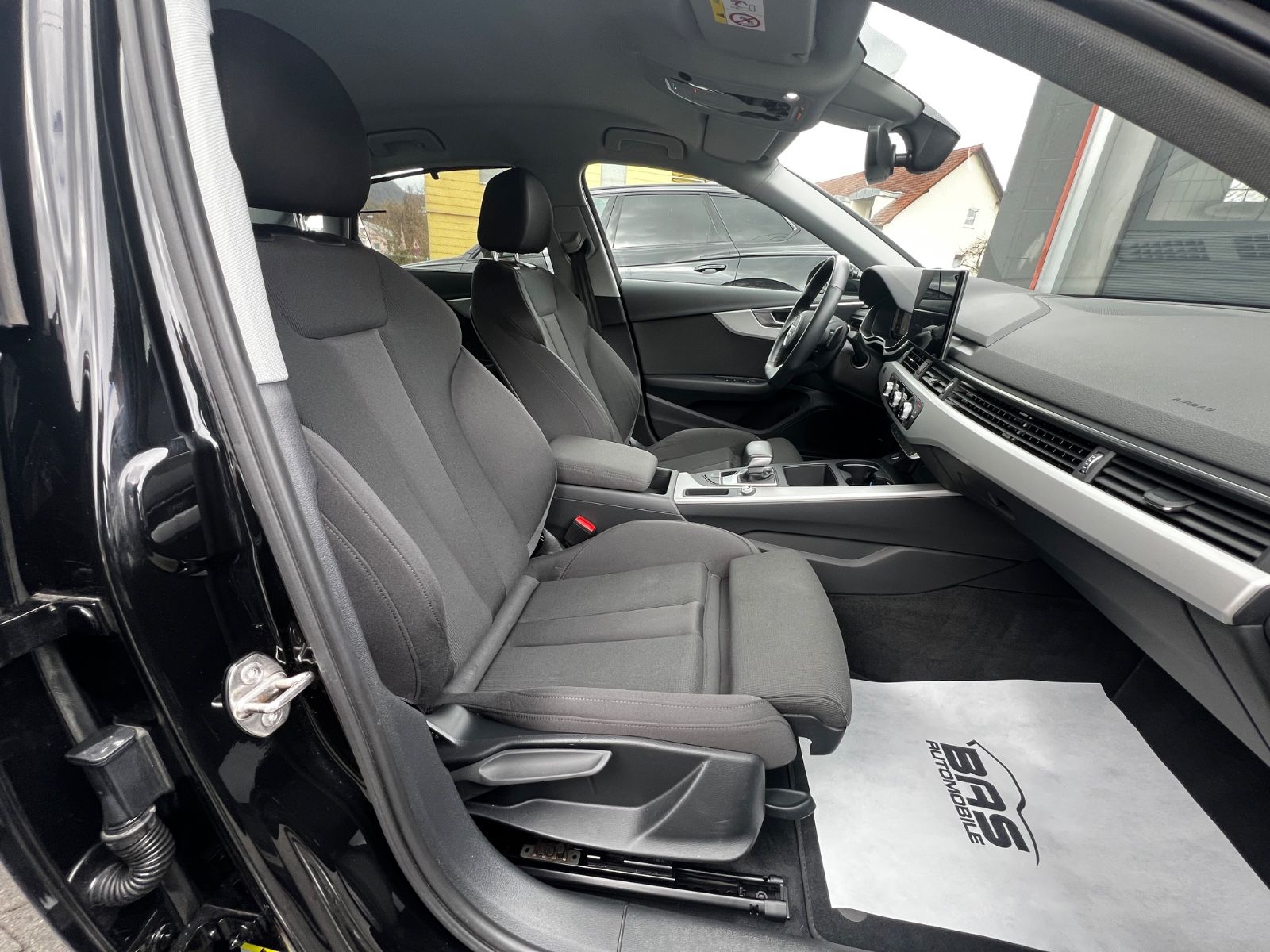 Audi A4 40 TDI S line - Samsaru's Car Outlet