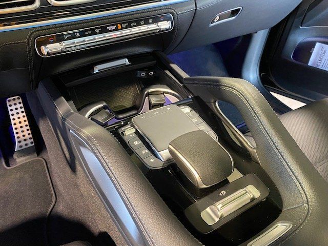 Mercedes-Benz GLE 450 4M AMG Pre StaHg/Pano./AHK/Airmatic/22"!