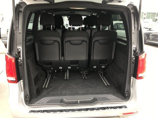 Mercedes-Benz V 300 d EDITION Lang AMG Line - Samsaru's Car Outlet