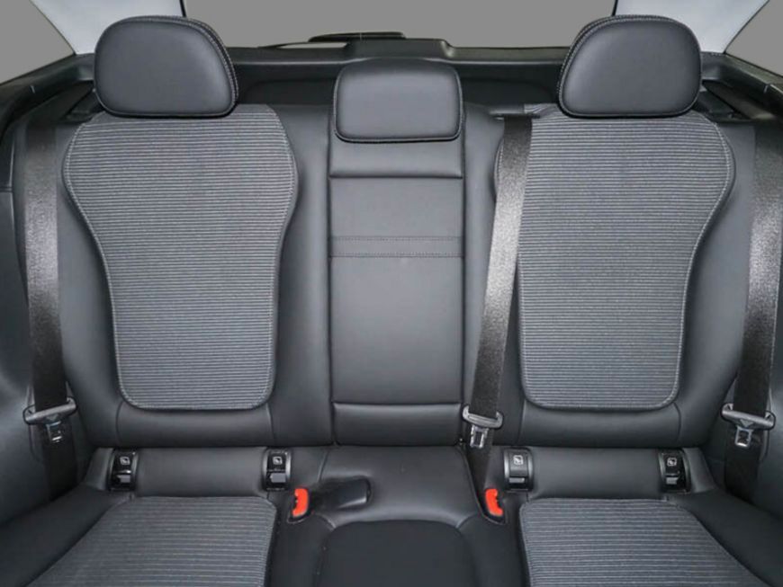 Mercedes-Benz GLC 220 d 4M Avantgarde Adv.Plus AHK Distronic