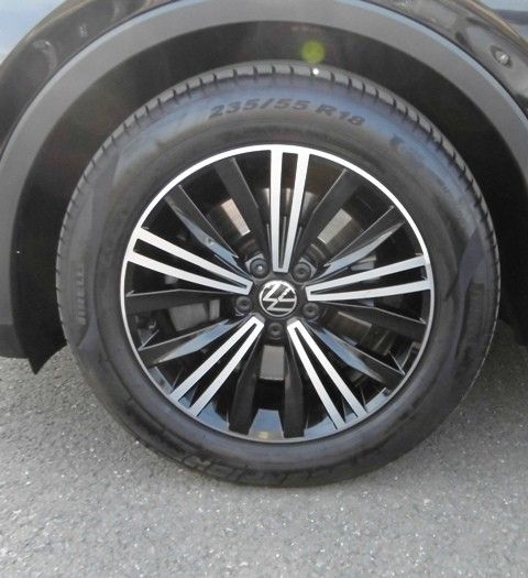 Volkswagen Tiguan 1.4 eHybrid Elegance - Samsaru's Car Outlet