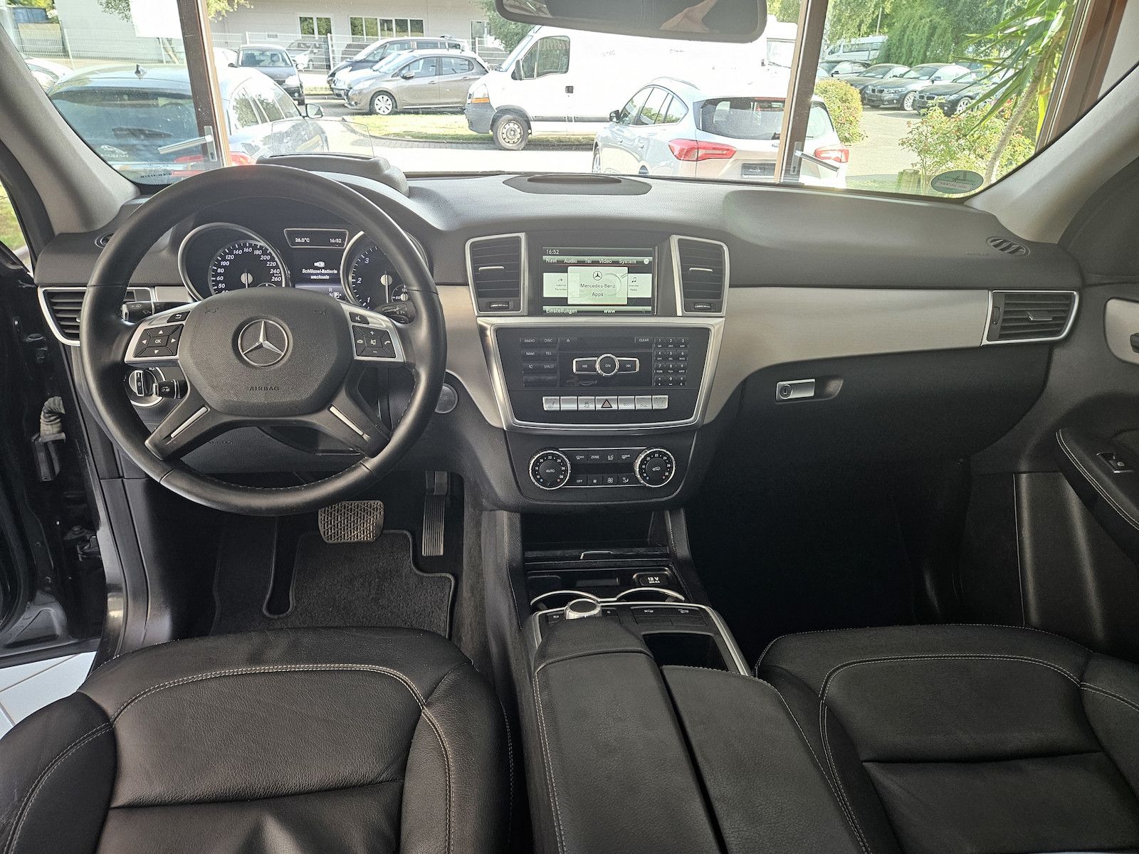 Mercedes-Benz ML 350 BlueTEC 4M ILS Navi Leder HUD AHK GSD RFK