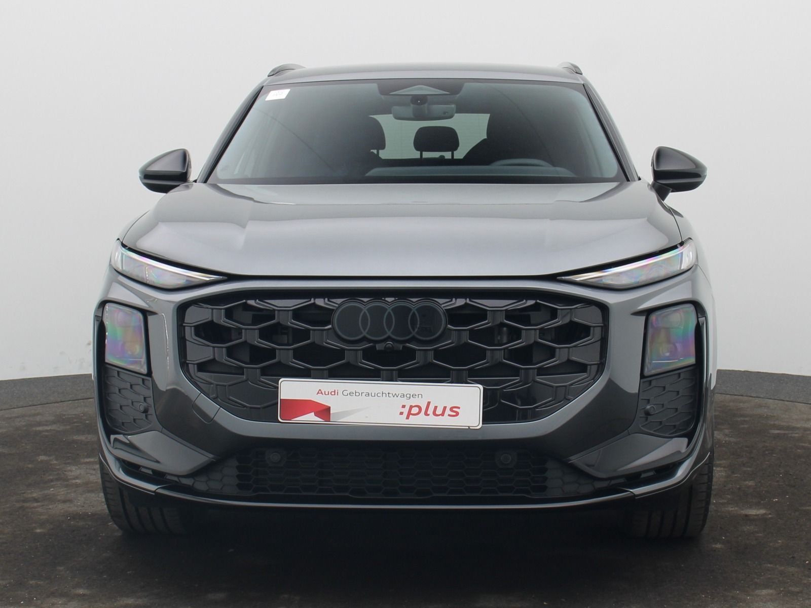 Audi Q3 S-Line TFSI quattro S-tronic/ TechPlus,Matrix