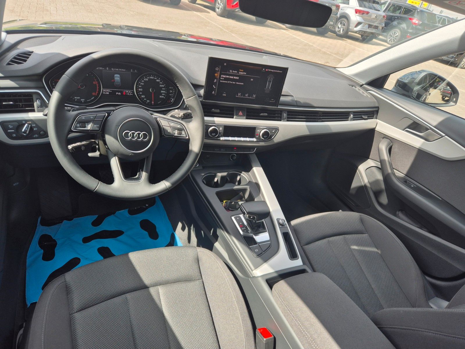 Audi A4 Avant 35 TDI S line S-tronic - Samsaru's Car Outlet