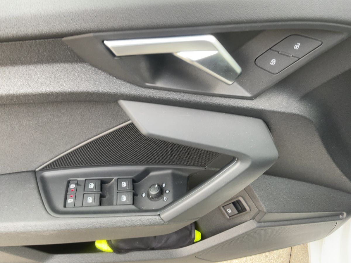 Audi A3 Sportback 40 TFSI e S-TR - Samsaru's Car Outlet