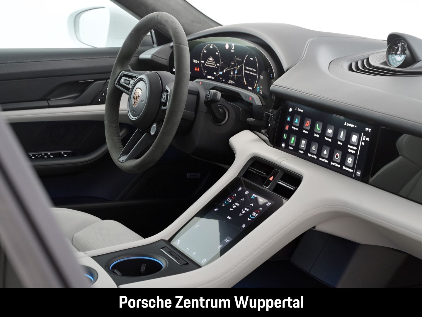 Porsche Taycan GTS Head-Up BOSE 21-Zoll Panoramadach