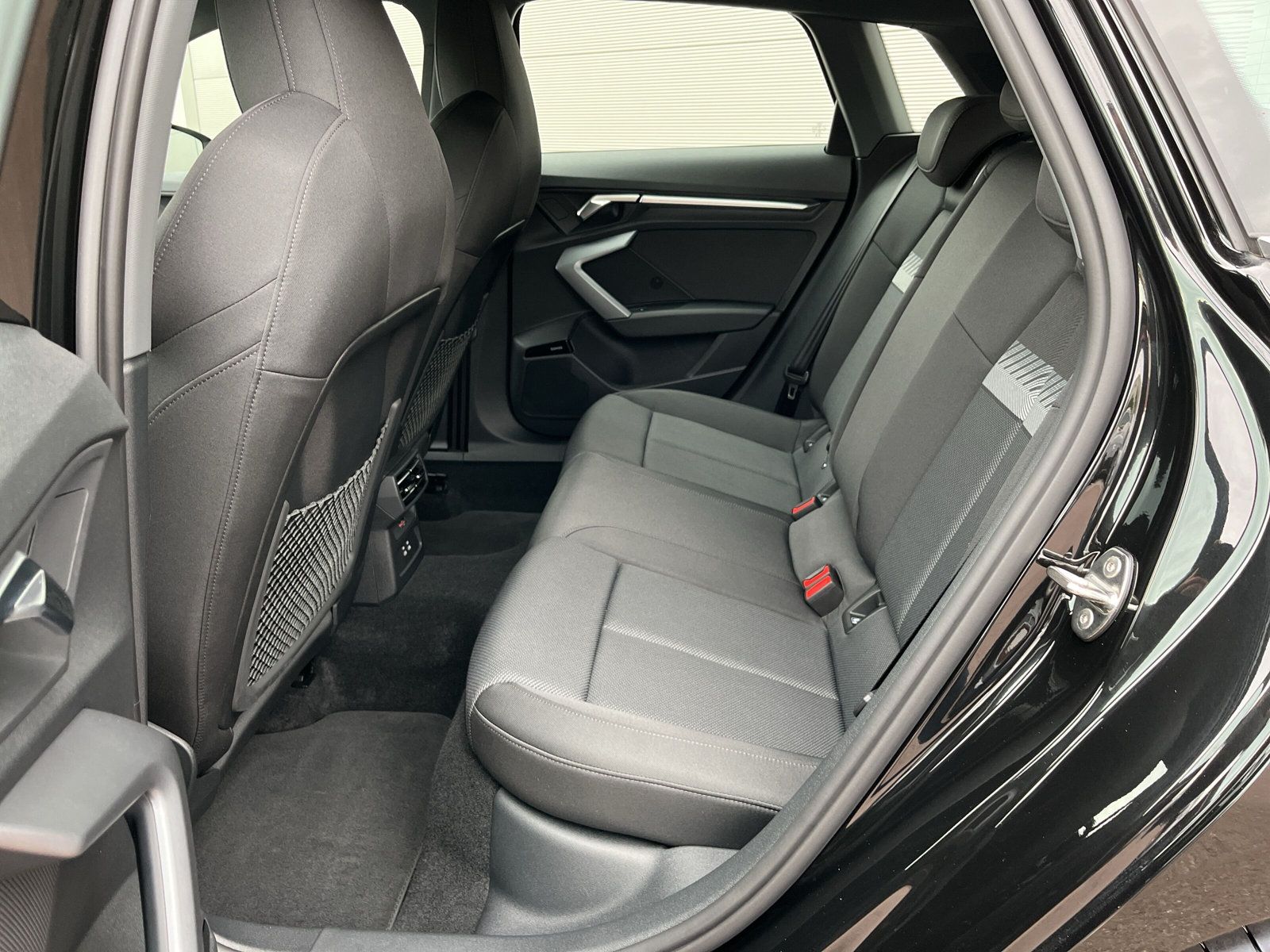 Audi A3 Sportback 35 TDI advanced - Samsaru's Car Outlet