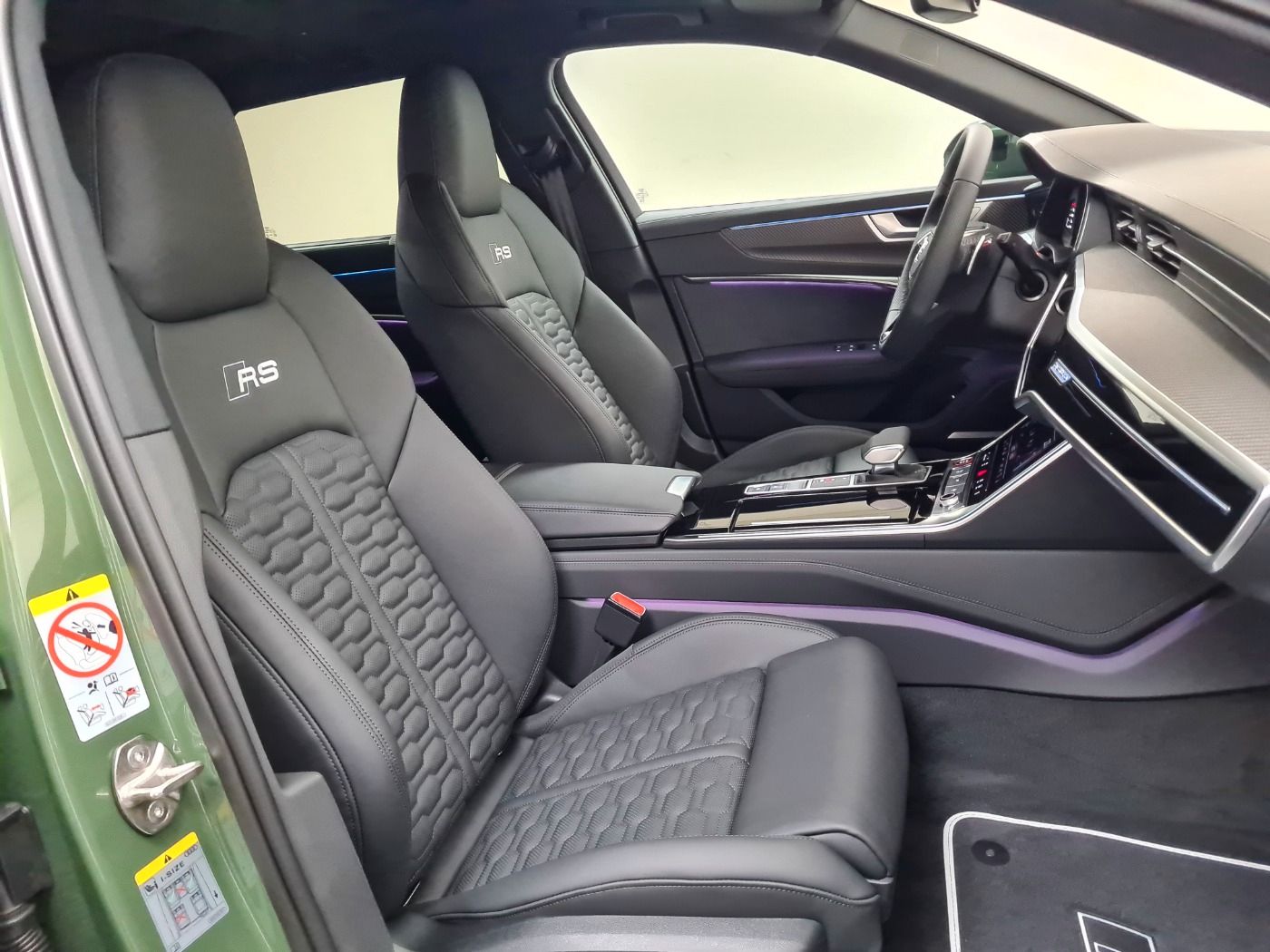 Audi RS6 Avant performance Essentials StHzg #black