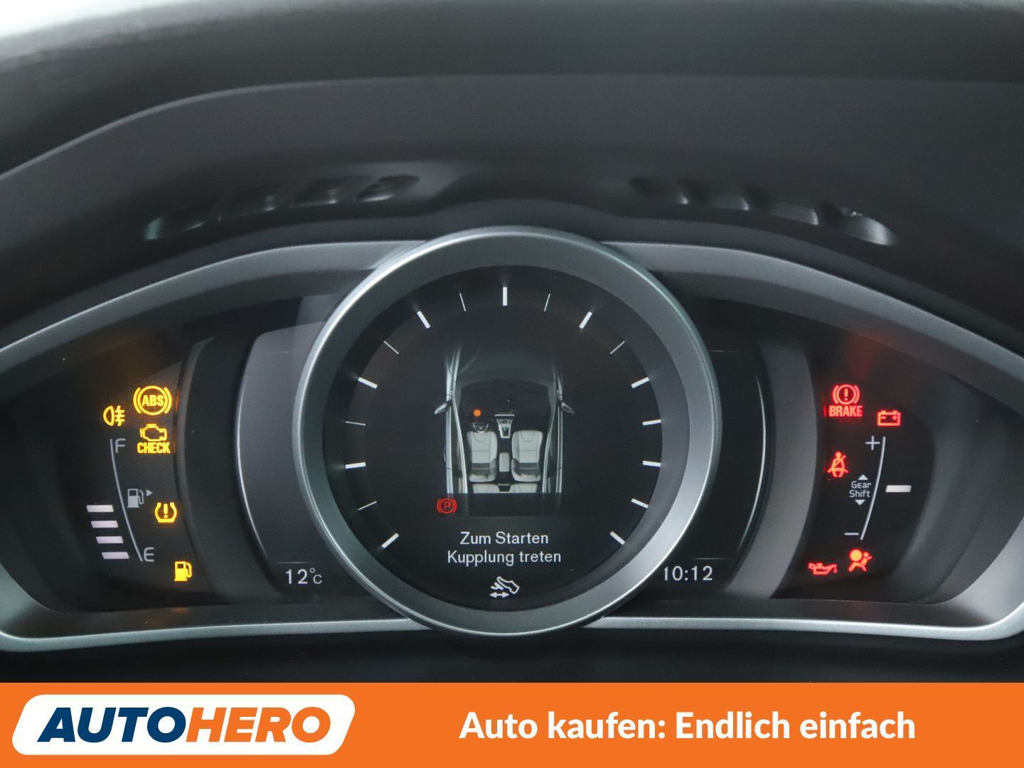 Volvo V40 2.0 T2 R-Design*NAVI*TEMPO*CAM*PDC*SHZ*