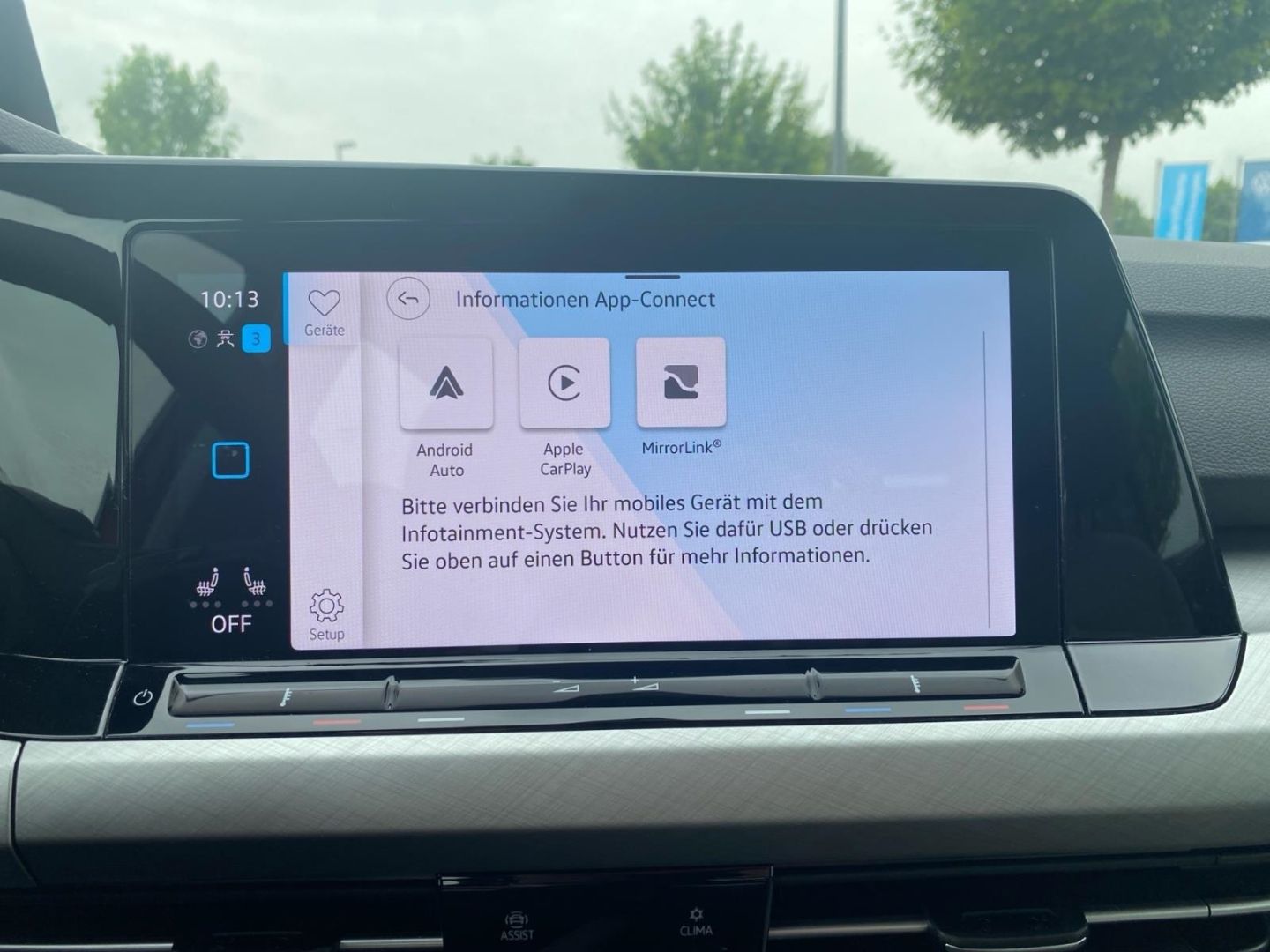 Volkswagen Golf 8 VIII Life 1.5 TSI - Samsaru's Car Outlet