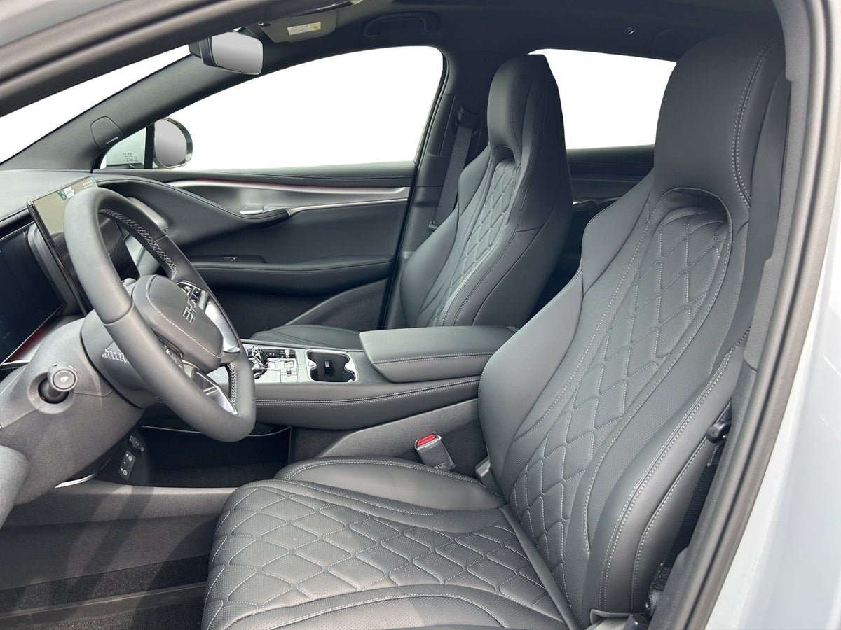 BYD Sealion 7