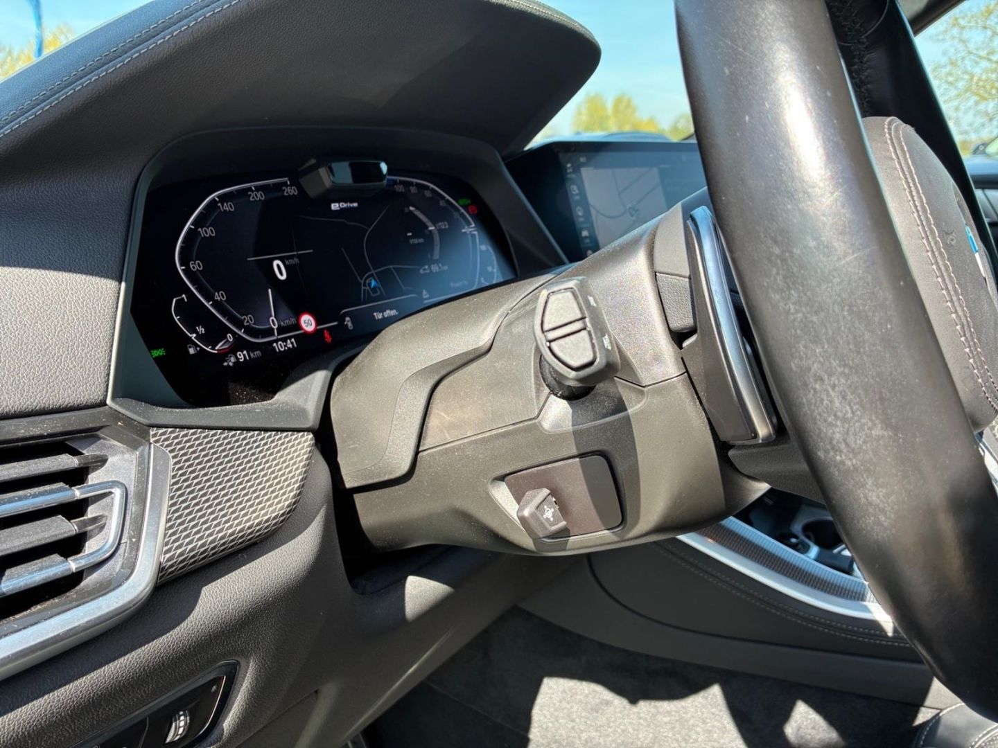 BMW X5 XDRIVE45E M SPORT PAKET HuD MASSAGE LASER AHK