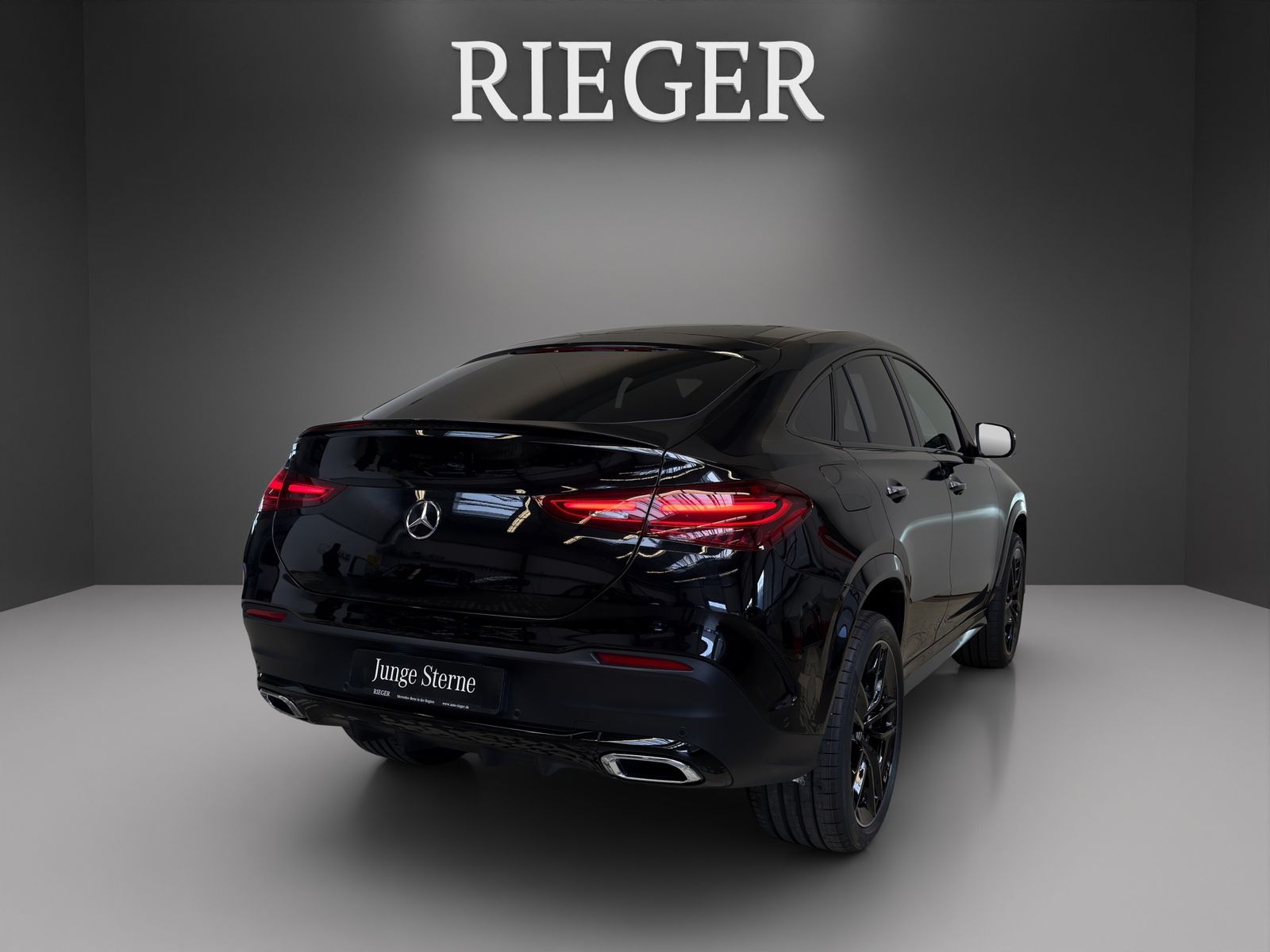 Mercedes-Benz GLE 300 d 4M AMG Premium*NIGHT*Airmatic*Pano*22"