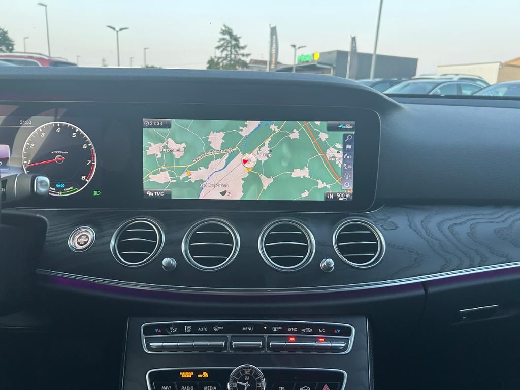 Mercedes-Benz E 200 AMG - Samsaru's Car Outlet