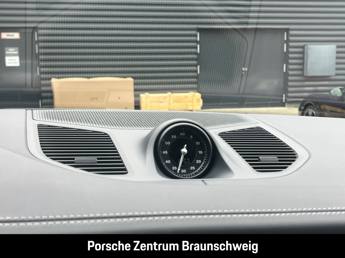 Porsche Cayenne GTS Coupe InnoDrive HA-Lenkung Head-Up