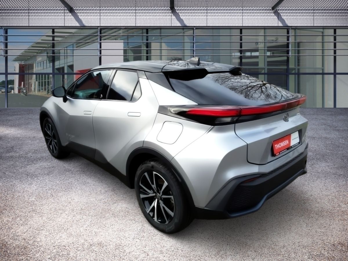 Toyota C-HR Team D Navi, Klima, RFK, Spurhalteas.